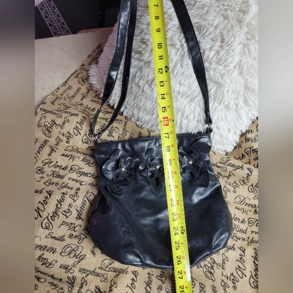 Nicole Miller shoulder bag cute details flowers pvc black